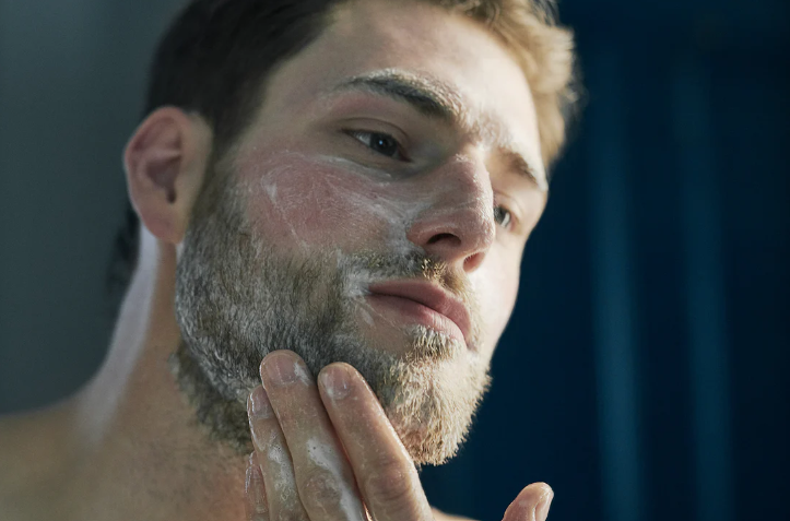 A TRUEFITT & HILL GUIDE TO ATTAINING CLEAR SKIN FOR MEN