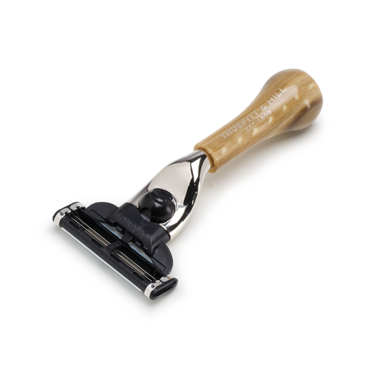 TRAVEL RAZORS